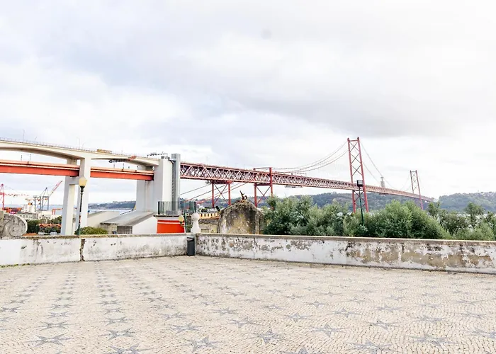 Capela Santo Amaro Apartment *